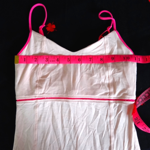 Lululemon light pink tanktop - Picture 4 of 9